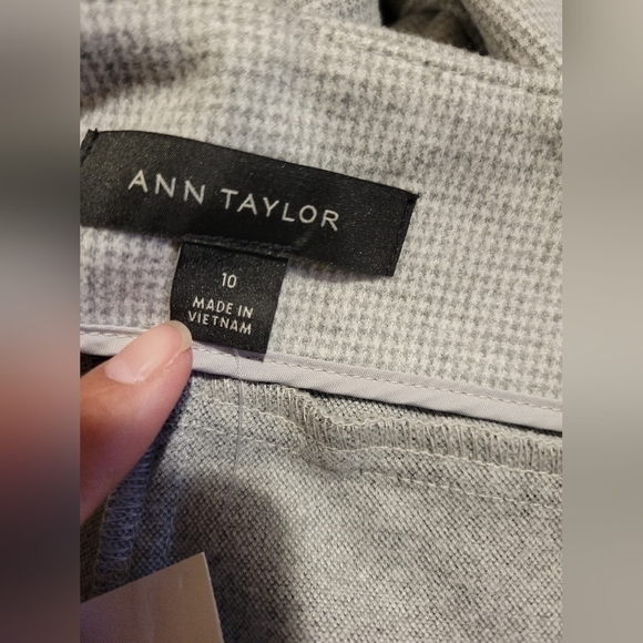 Ann Taylor the Full length wide leg knit pants size 10. - Picture 7 of 10